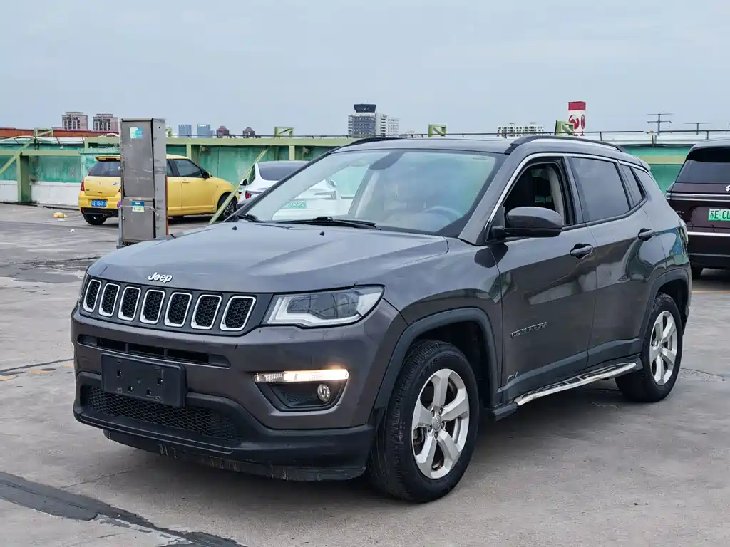 Jeep Compass — миниатюра 2