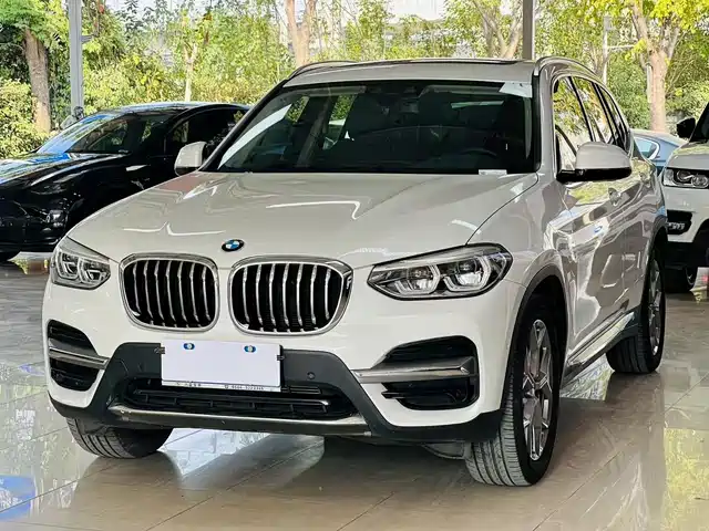 BMW  X3