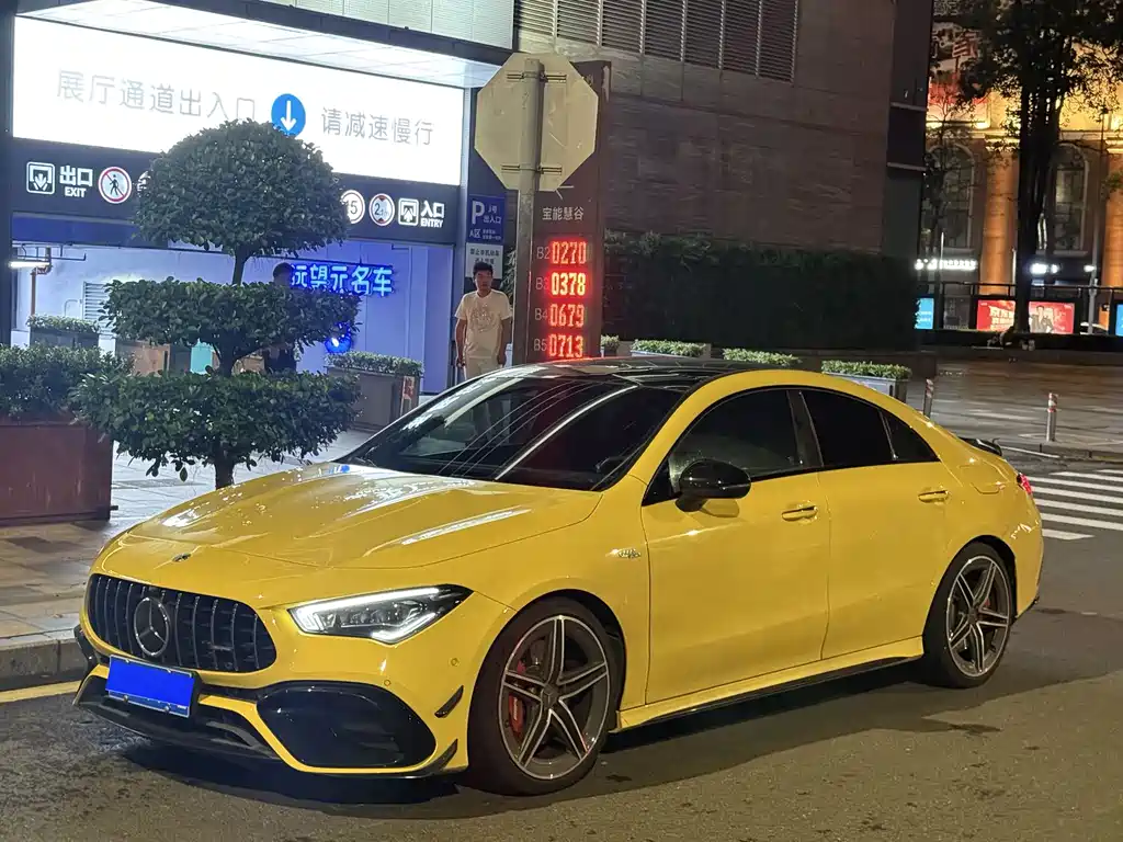 Купить Mercedes-Benz CLA AMG