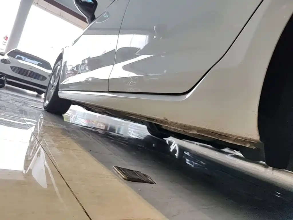 Volkswagen Golf — миниатюра 22