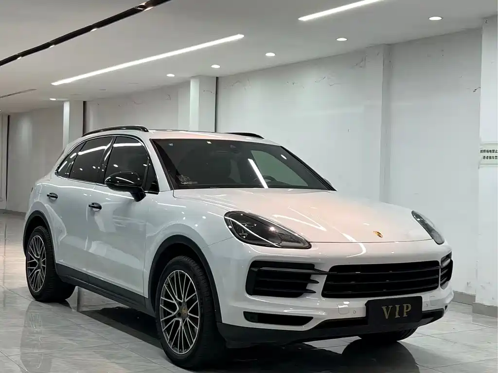 Porsche Cayenne — миниатюра 3