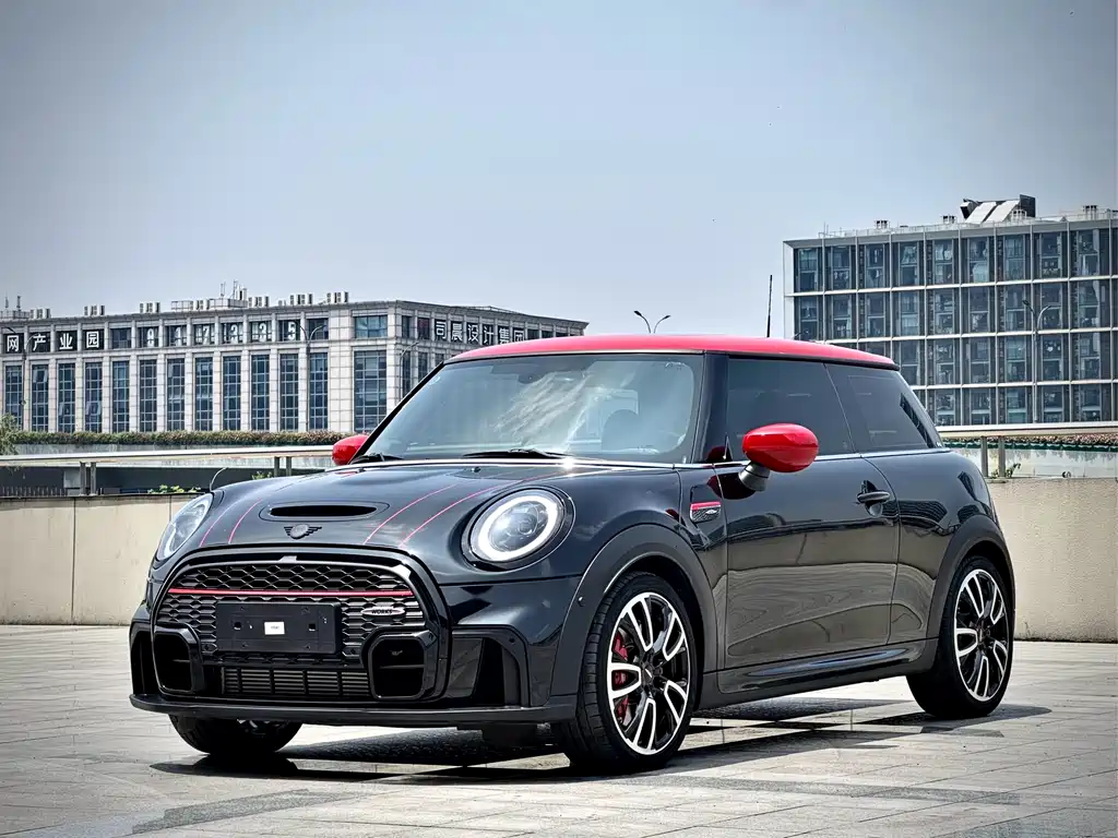 MINI JCW