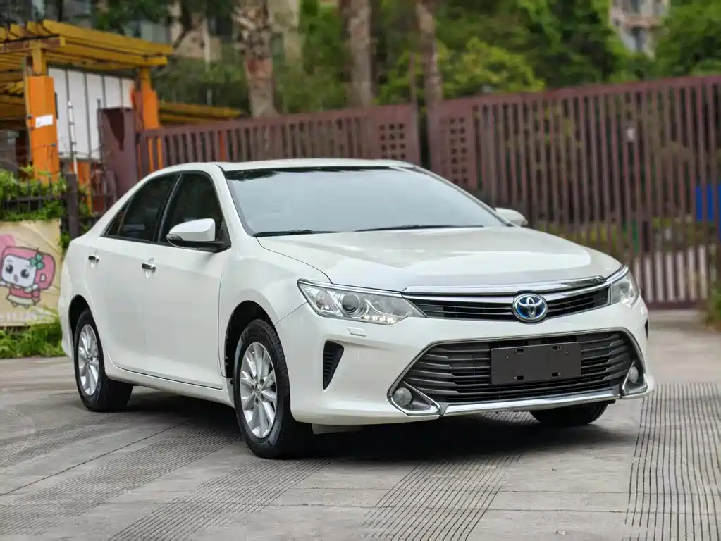 Toyota Camry 2015 2.5HG Luxury