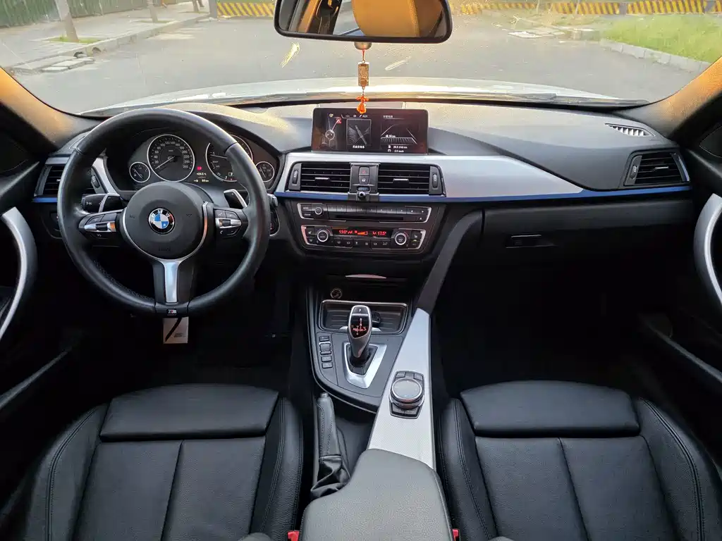 BMW 3 Series (Import) — миниатюра 8