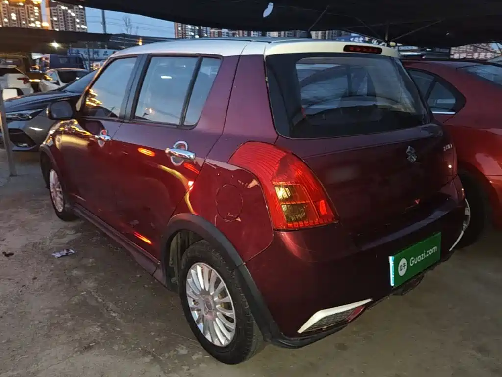 Suzuki Swift — миниатюра 5