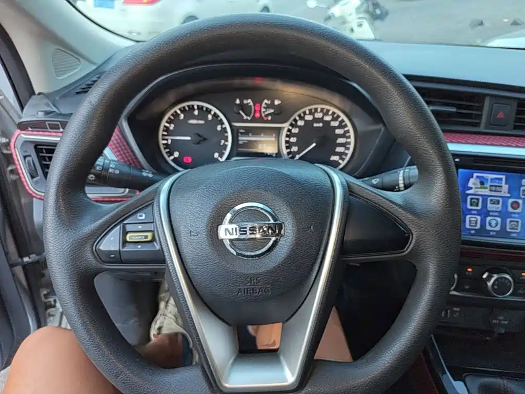 Nissan Bluebird — миниатюра 11