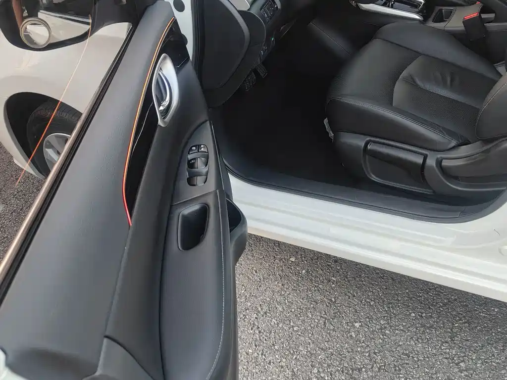 Nissan Sylphy — миниатюра 12