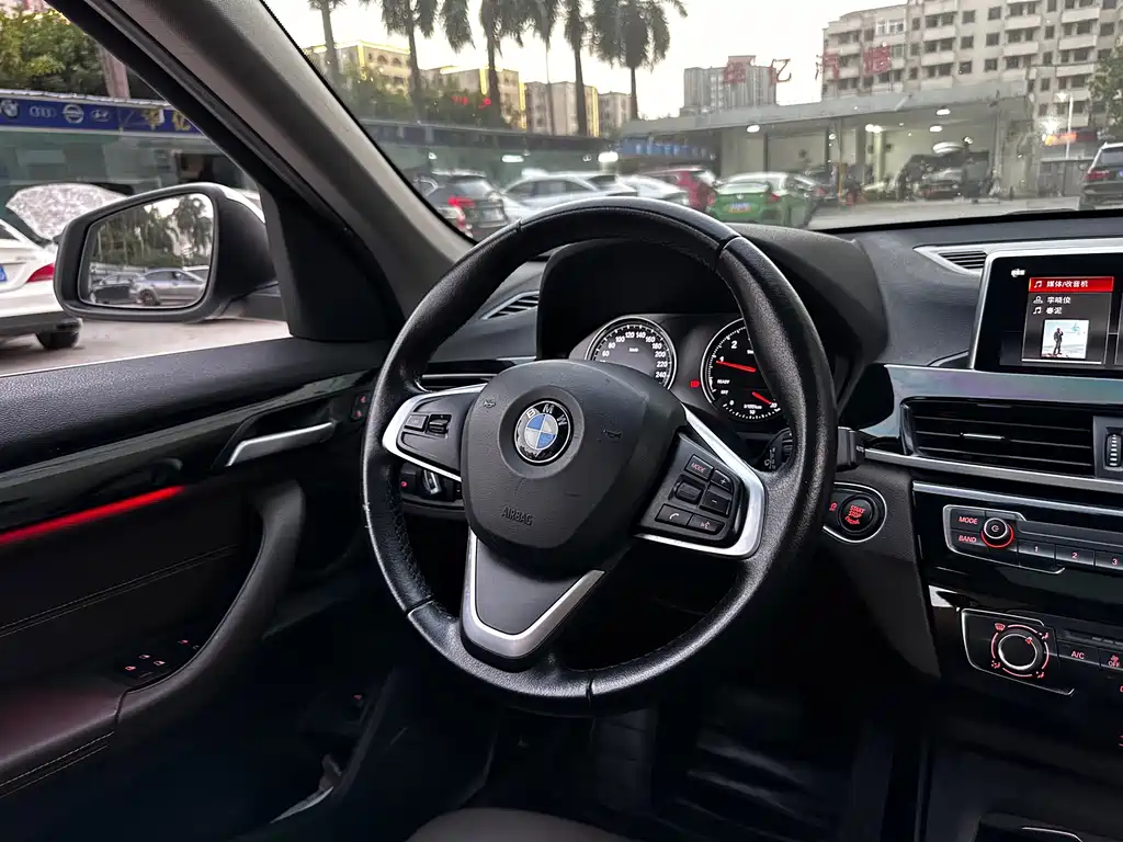 BMW X1 — миниатюра 19