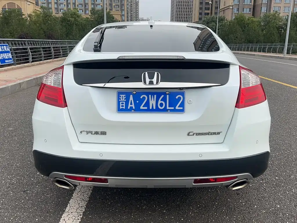 Honda Crosstour — миниатюра 8