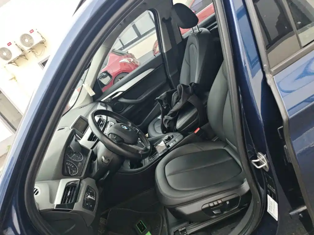 BMW X1 — миниатюра 15