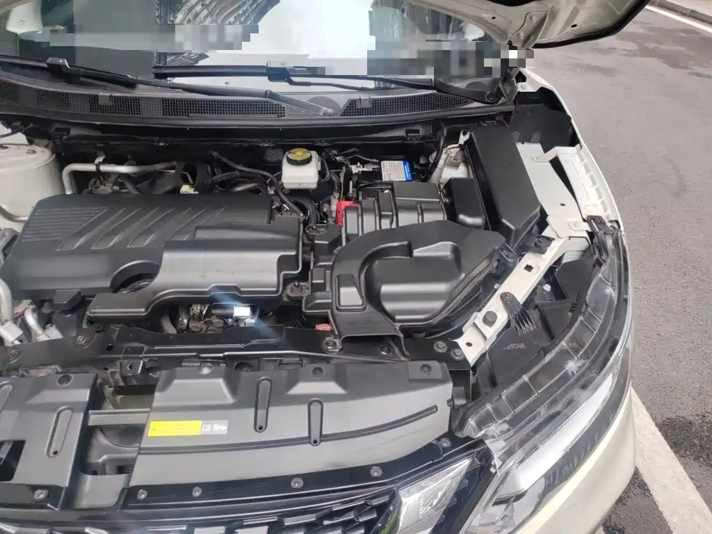 Nissan Qashqai — миниатюра 22