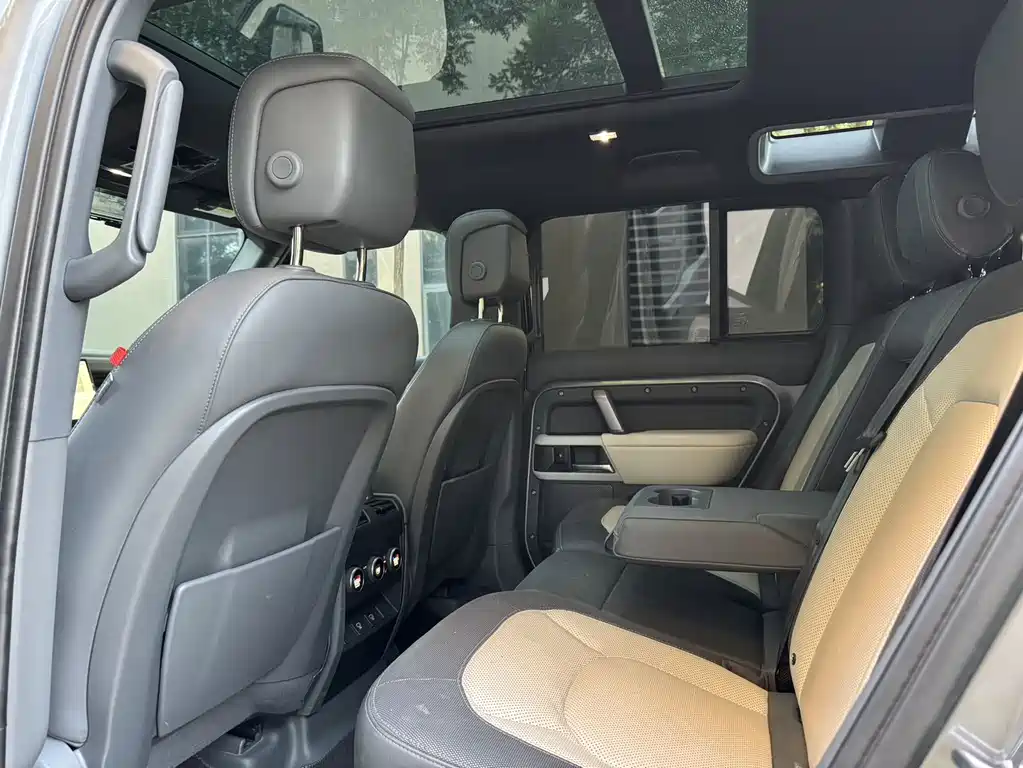 Land Rover Land Rover Defender 2023 110 3.0T P400 X-DYNAMIC HSE
