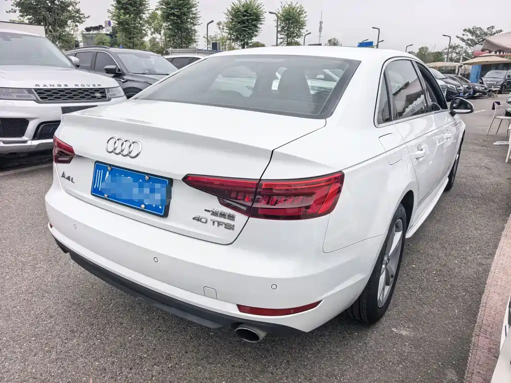 Audi A4L — миниатюра 5