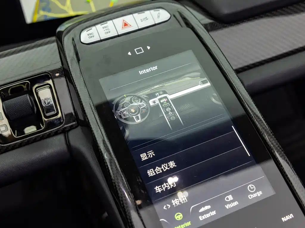 Porsche 918 Spyder 2014 Weissach package 4.6L