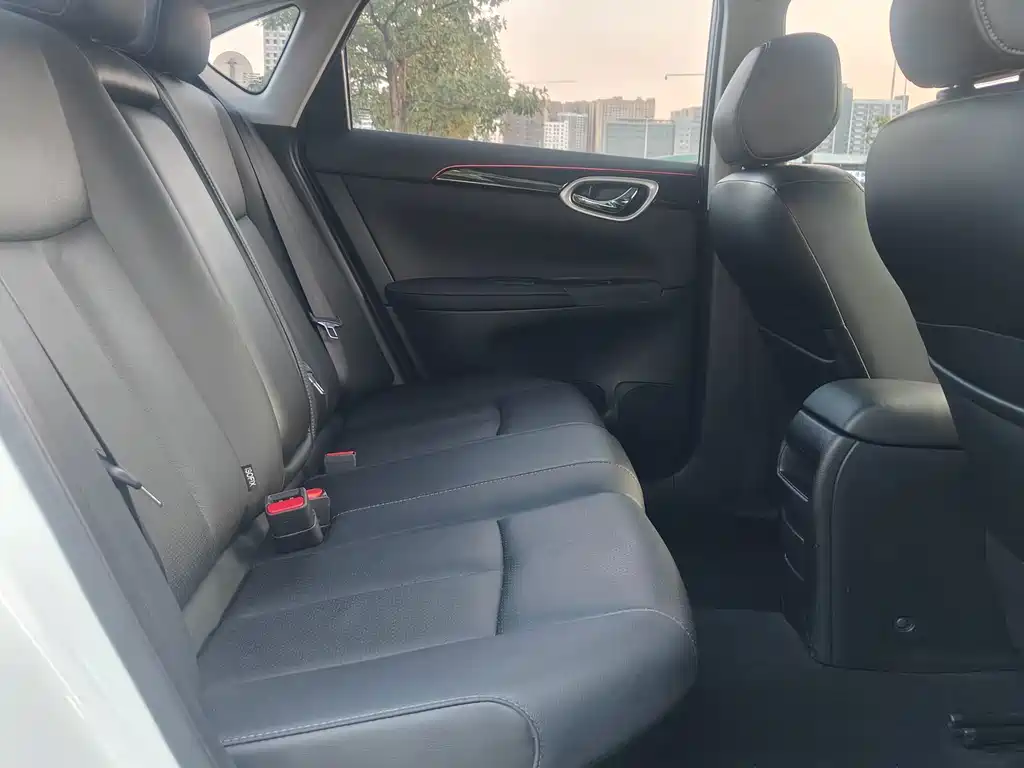 Nissan Sylphy — миниатюра 9