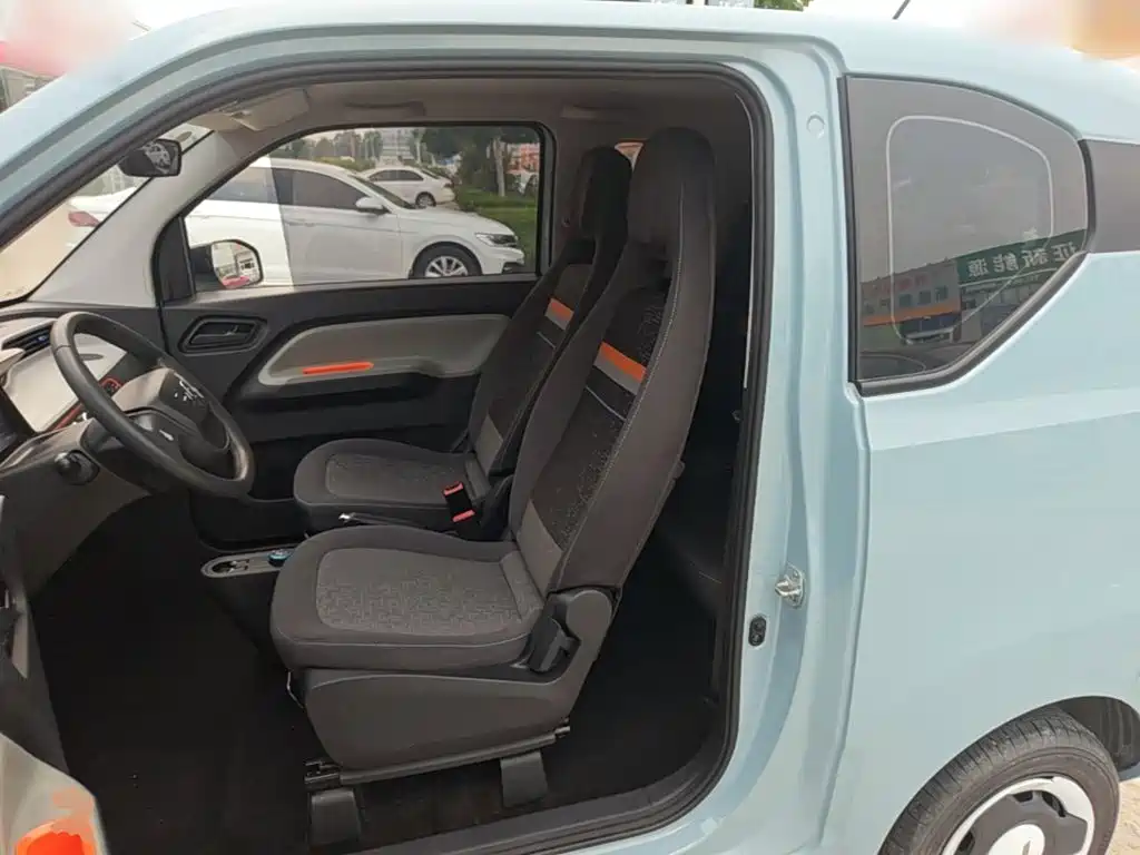 Wuling MINIEV — миниатюра 15