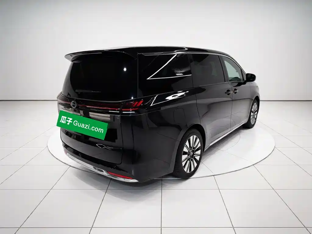 GAC Motor Trumpchi E8 PHEV — миниатюра 6