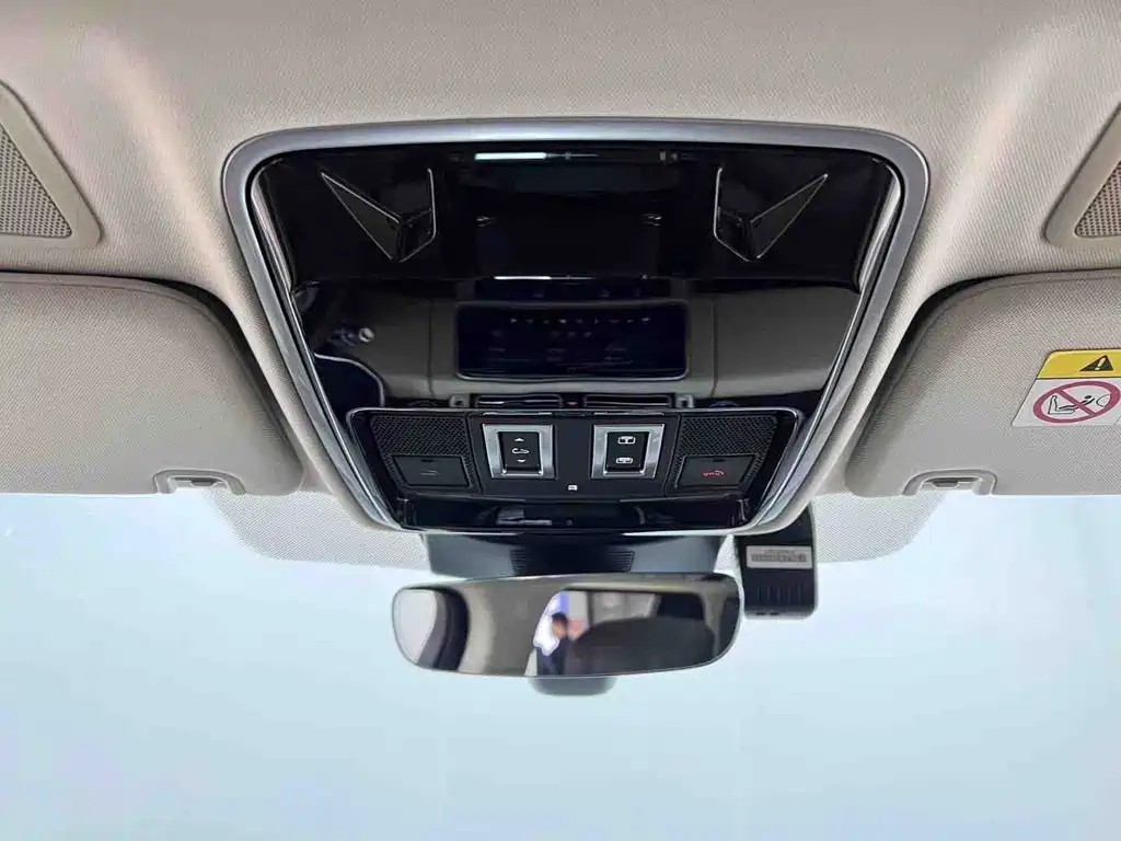 Land Rover Range Rover — миниатюра 21