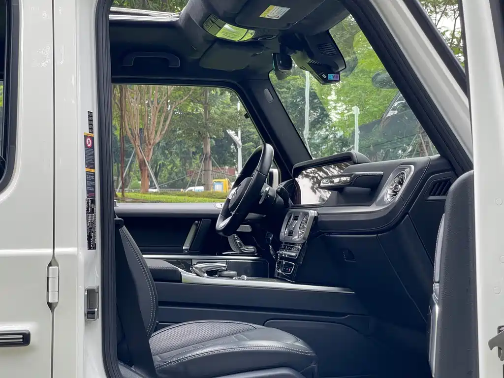 Mercedes-Benz G-Class — миниатюра 18