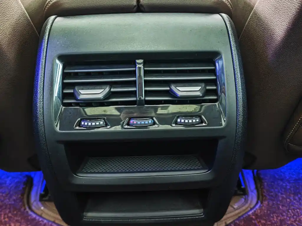 BMW X5 — миниатюра 16