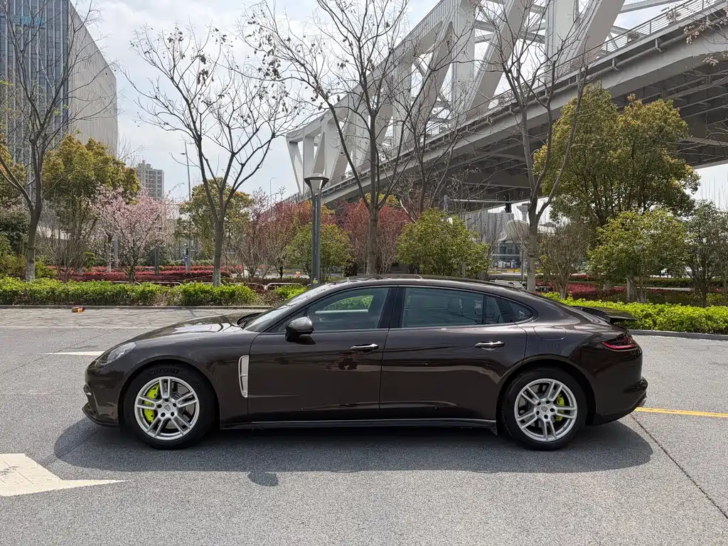 Porsche Panamera 2017 Panamera 4 E-Hybrid Executive Long Wheelbase 2.9T