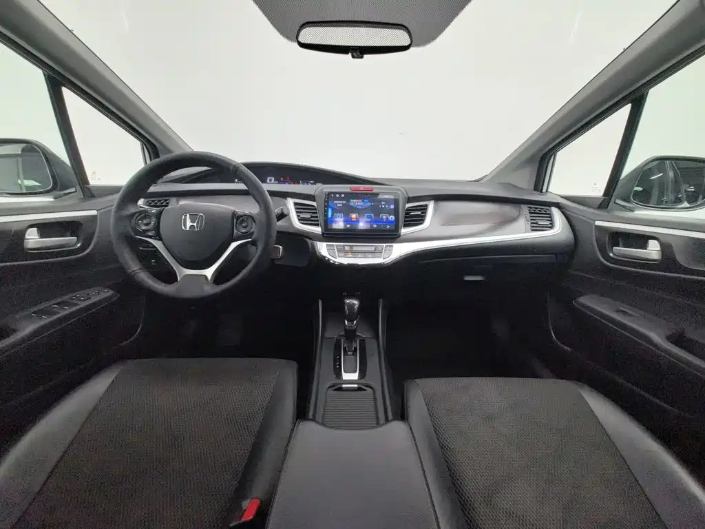 Honda Jade — миниатюра 5