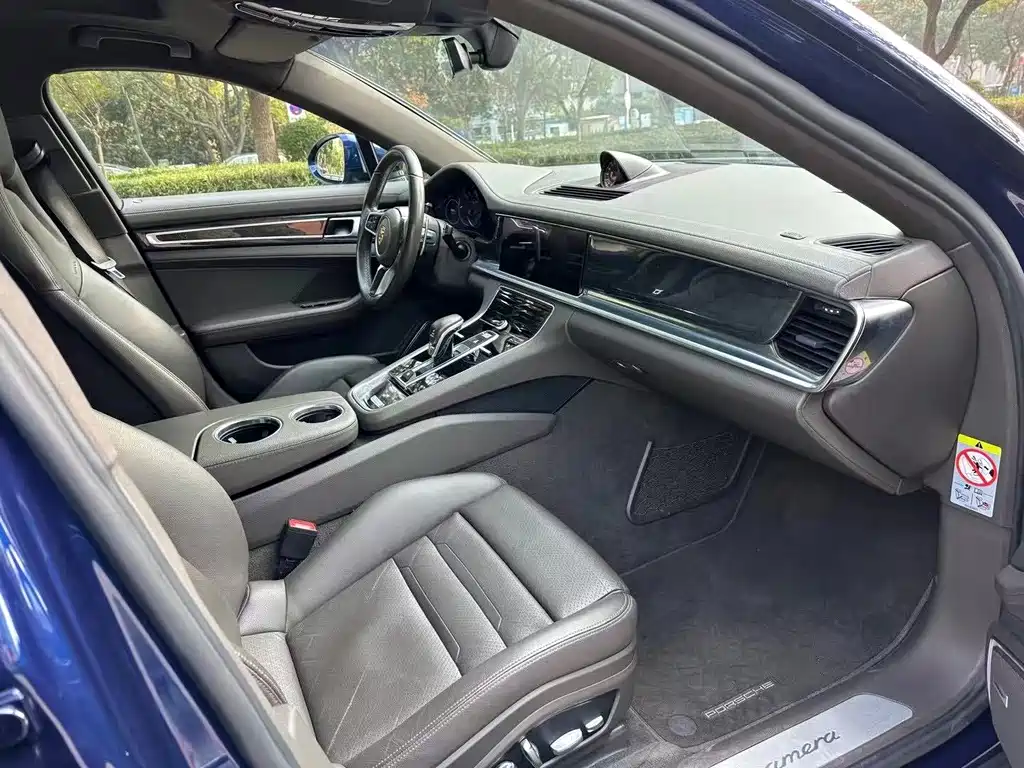 Porsche Panamera 2017 Panamera 4 Executive Long Wheelbase 3.0T