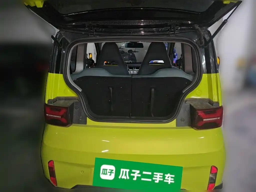 Wuling MINIEV — миниатюра 20