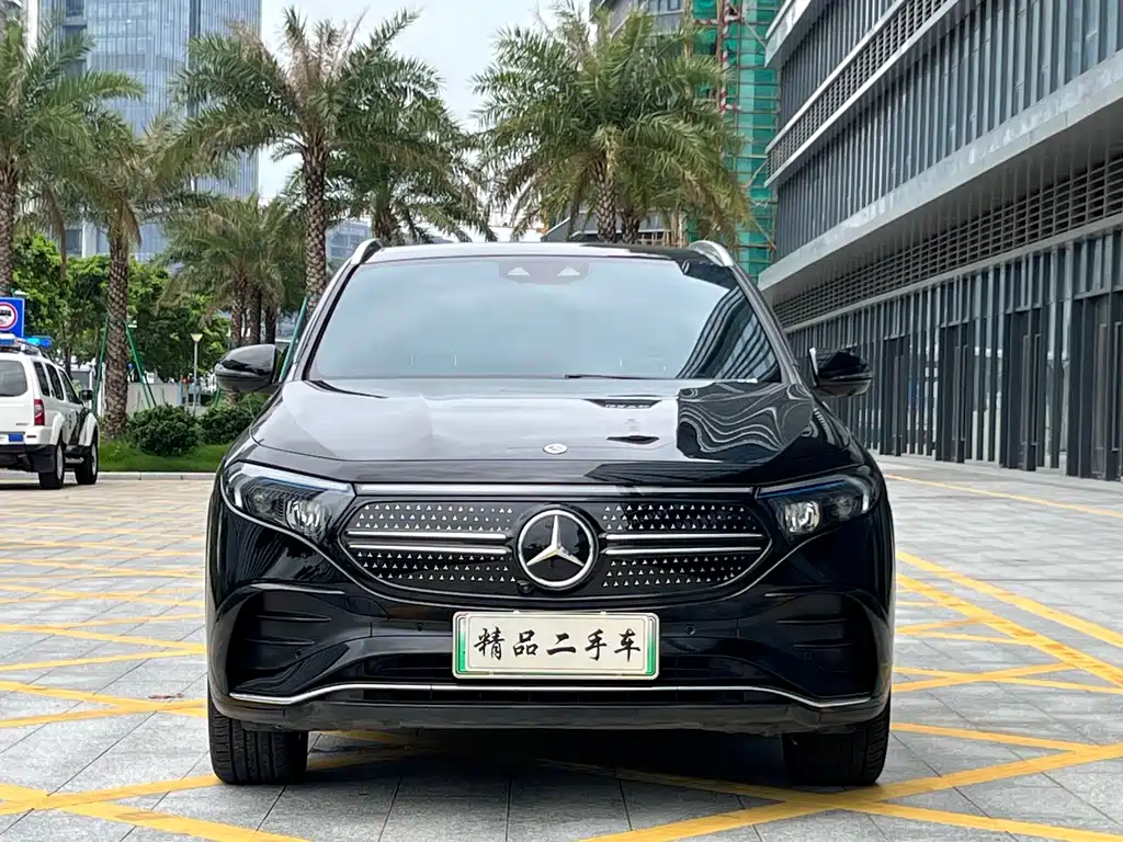 Mercedes-Benz EQA 2022 EQA 300 4MATIC