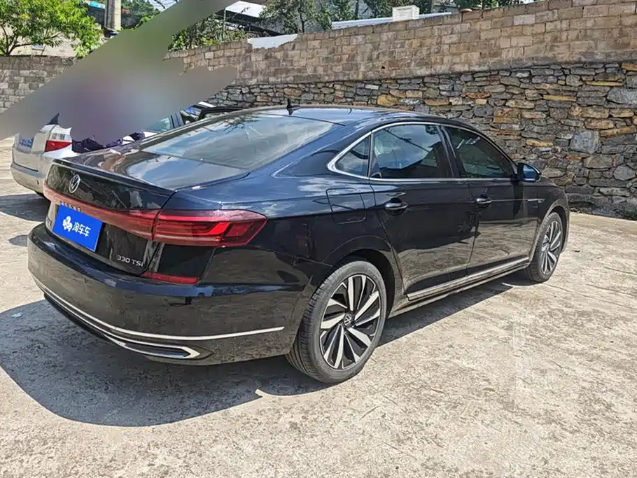 Volkswagen Passat 2022 330TSI Elite
