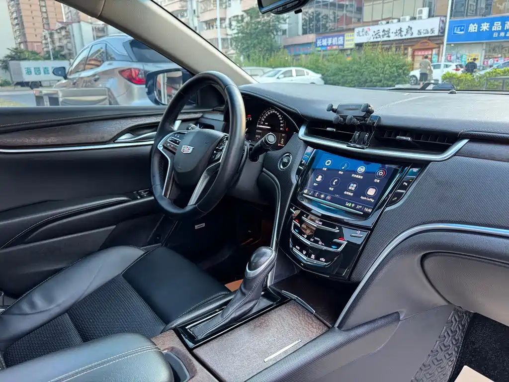 Cadillac XTS — миниатюра 11