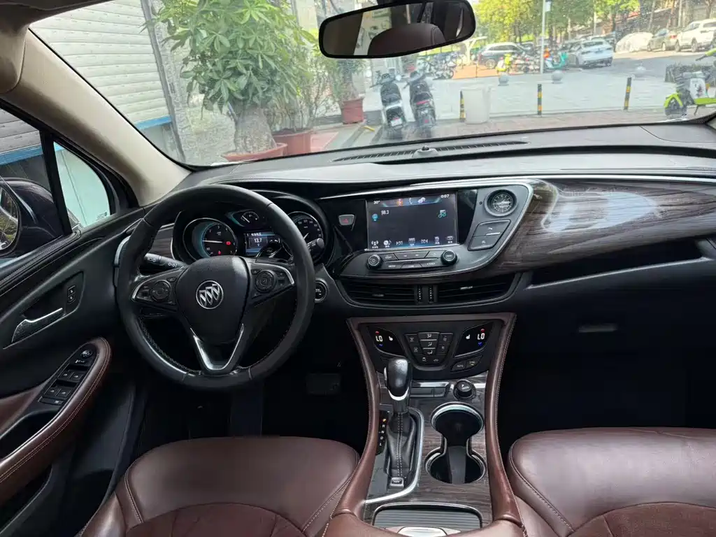 Buick Envision Plus — миниатюра 6