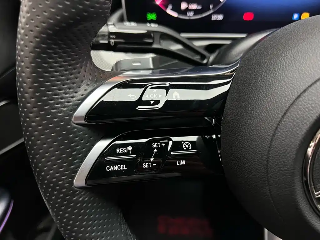 Mercedes-Benz C-Class — миниатюра 21