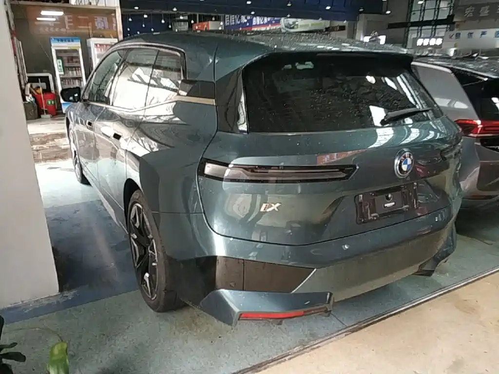 BMW iX — миниатюра 5