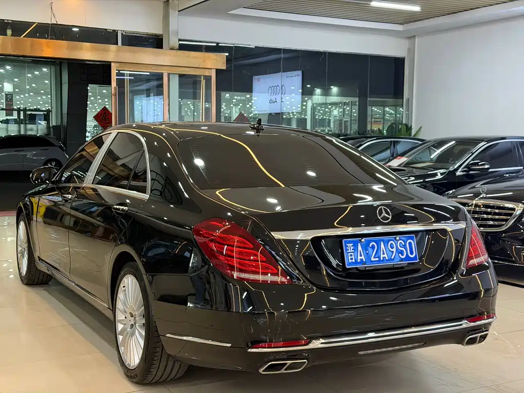 Mercedes-Benz S-Class — миниатюра 6