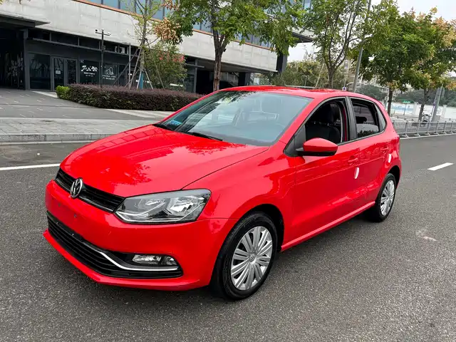 VOLKSWAGEN POLO 2017