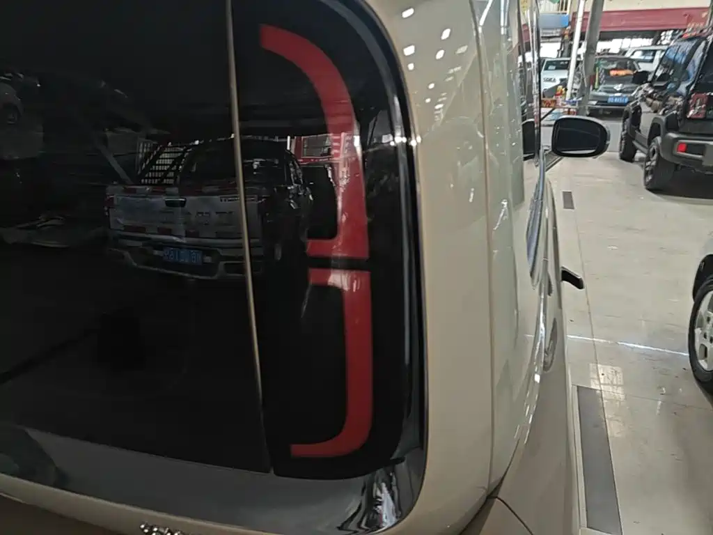 Baojun KiWi EV — миниатюра 8