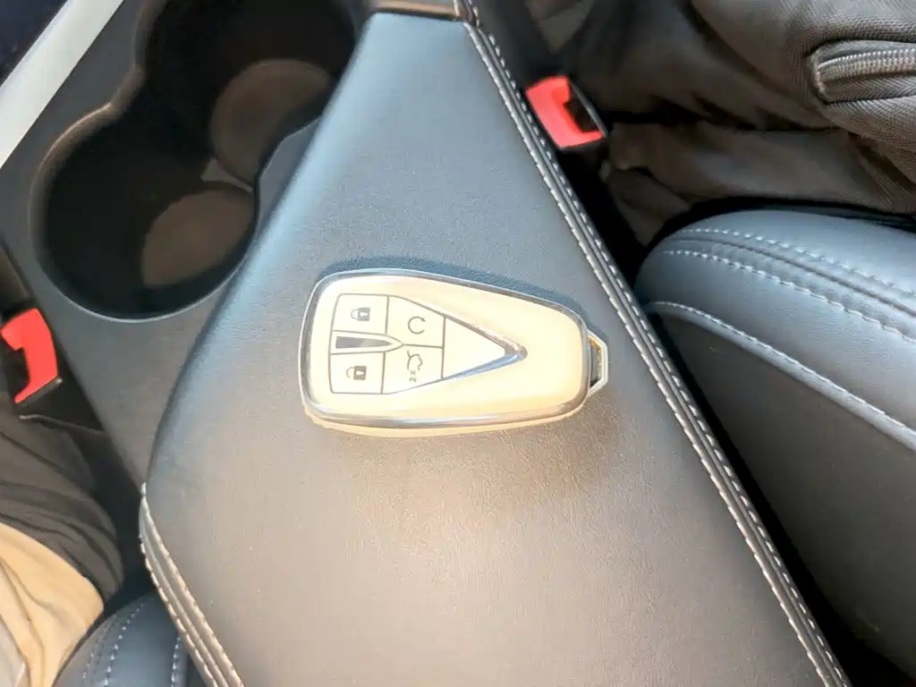 Changan Eado — миниатюра 9