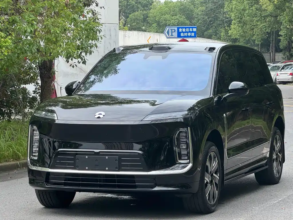 NIO ES9