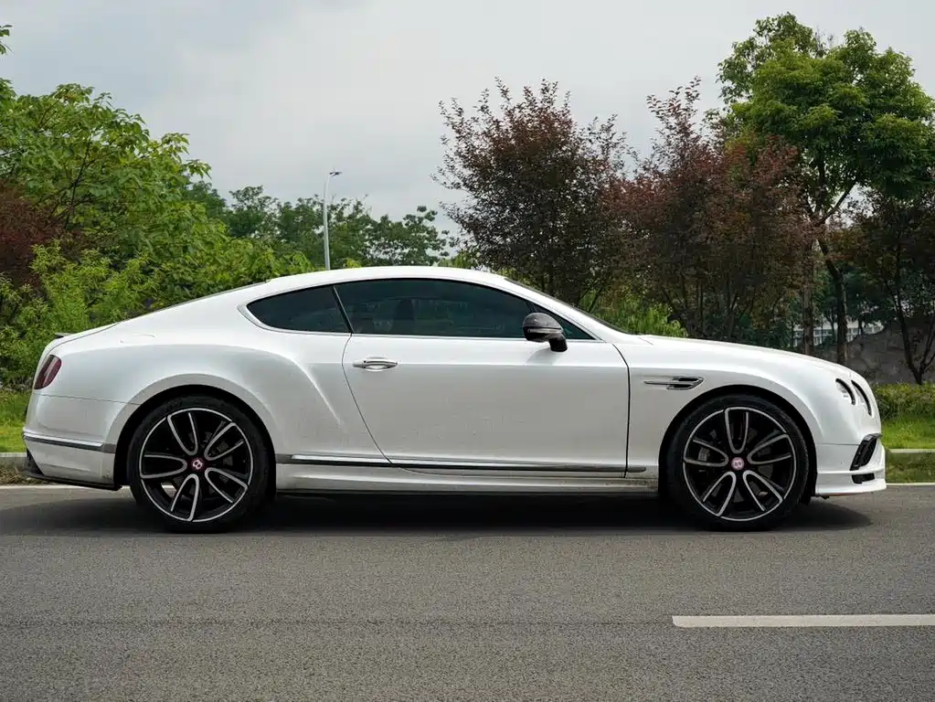 Bentley Continental — миниатюра 4