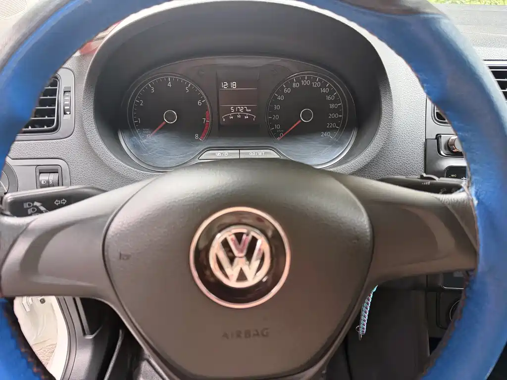 Volkswagen Polo — миниатюра 16