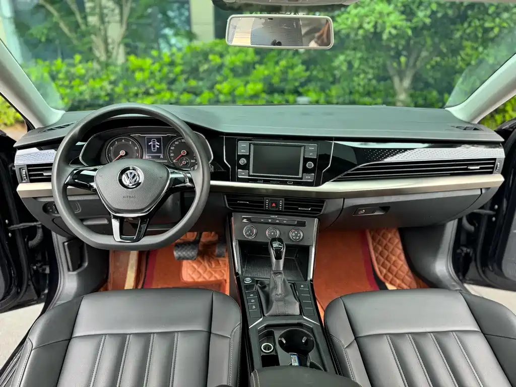 Volkswagen Passat 2019 280TSI VI