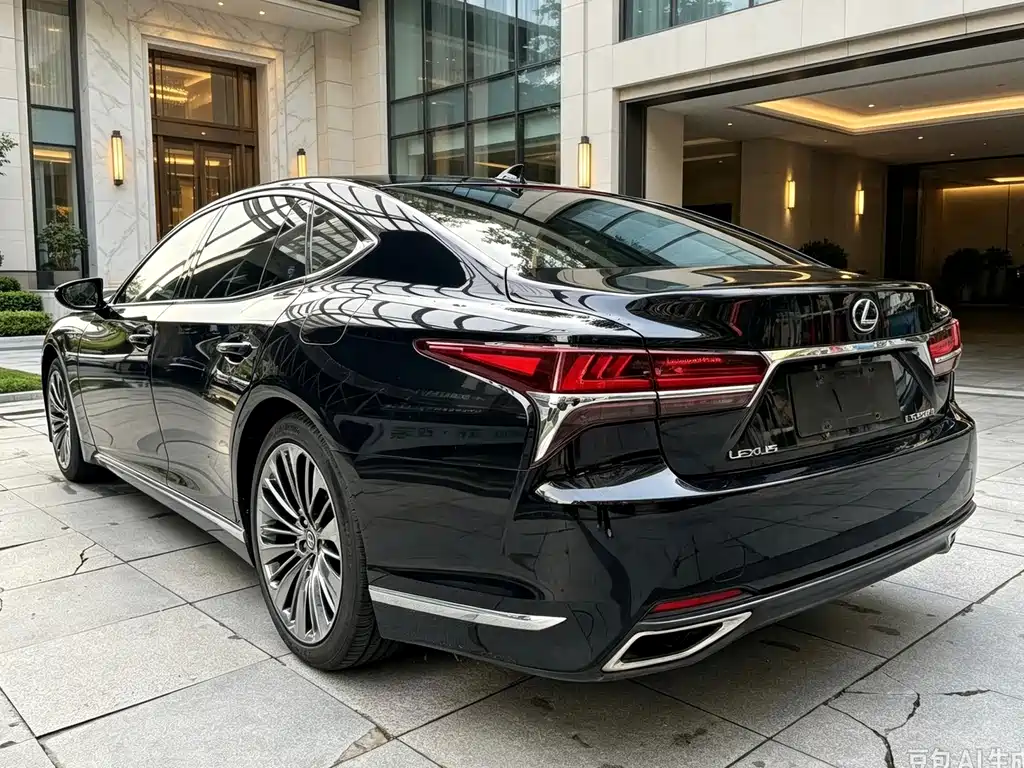 Lexus LS — миниатюра 9