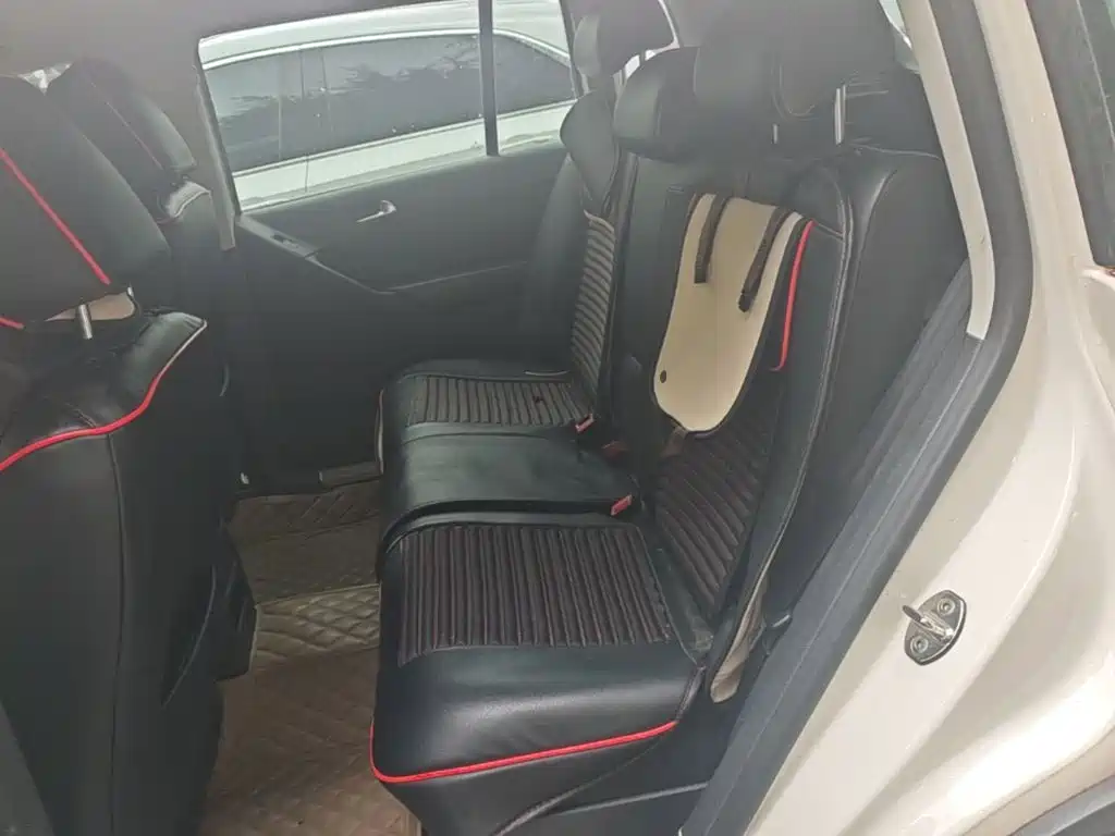 Volkswagen Tiguan — миниатюра 17