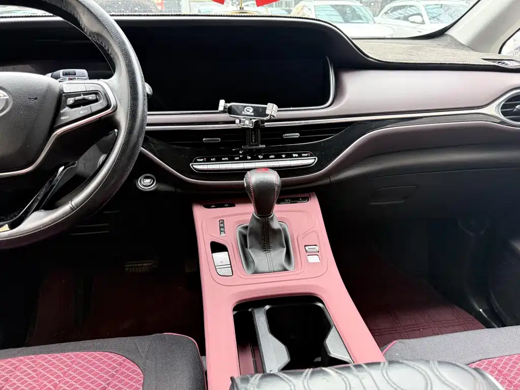 GAC Motor Trumpchi M6 — миниатюра 13