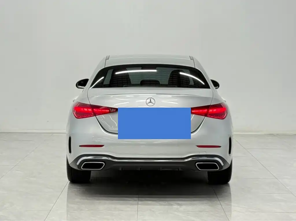 Mercedes-Benz C-Class — миниатюра 3
