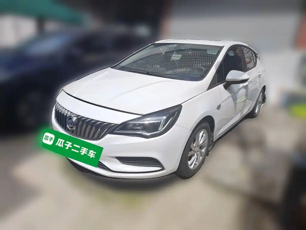 Buick Verano — миниатюра 2