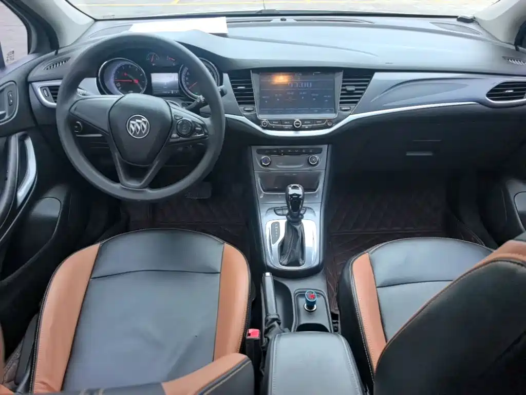 Buick Verano — миниатюра 10