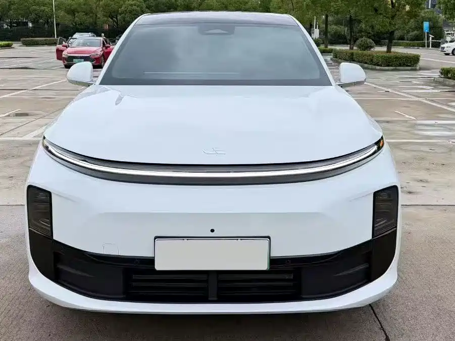 Li Auto Li L6 — миниатюра 2