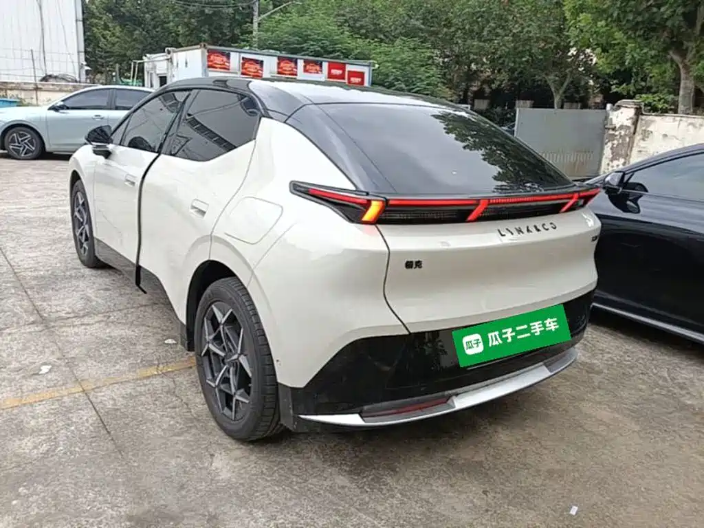 Lynk & Co Z20 — миниатюра 5